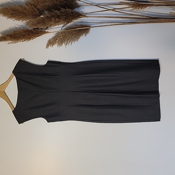 CALVIN Klein grey structured sleeveless dress - Picture 7 of 7